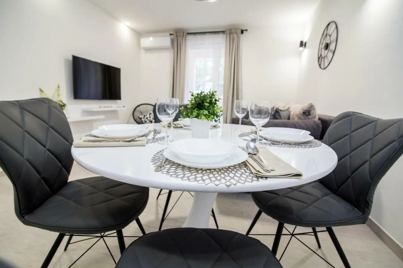 Fk Apartments Pakostane
