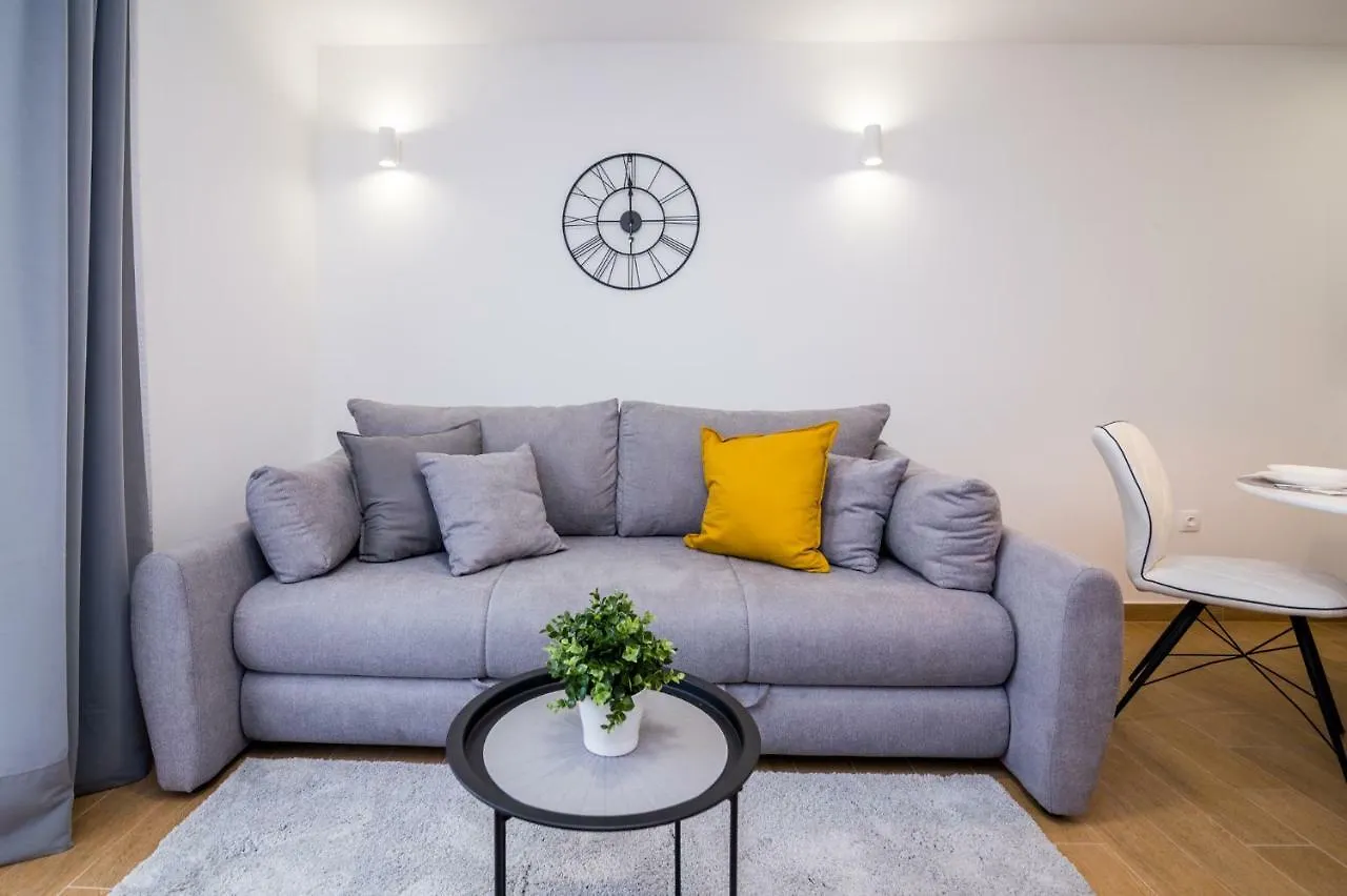 Fk Apartments Pakostane 0*,