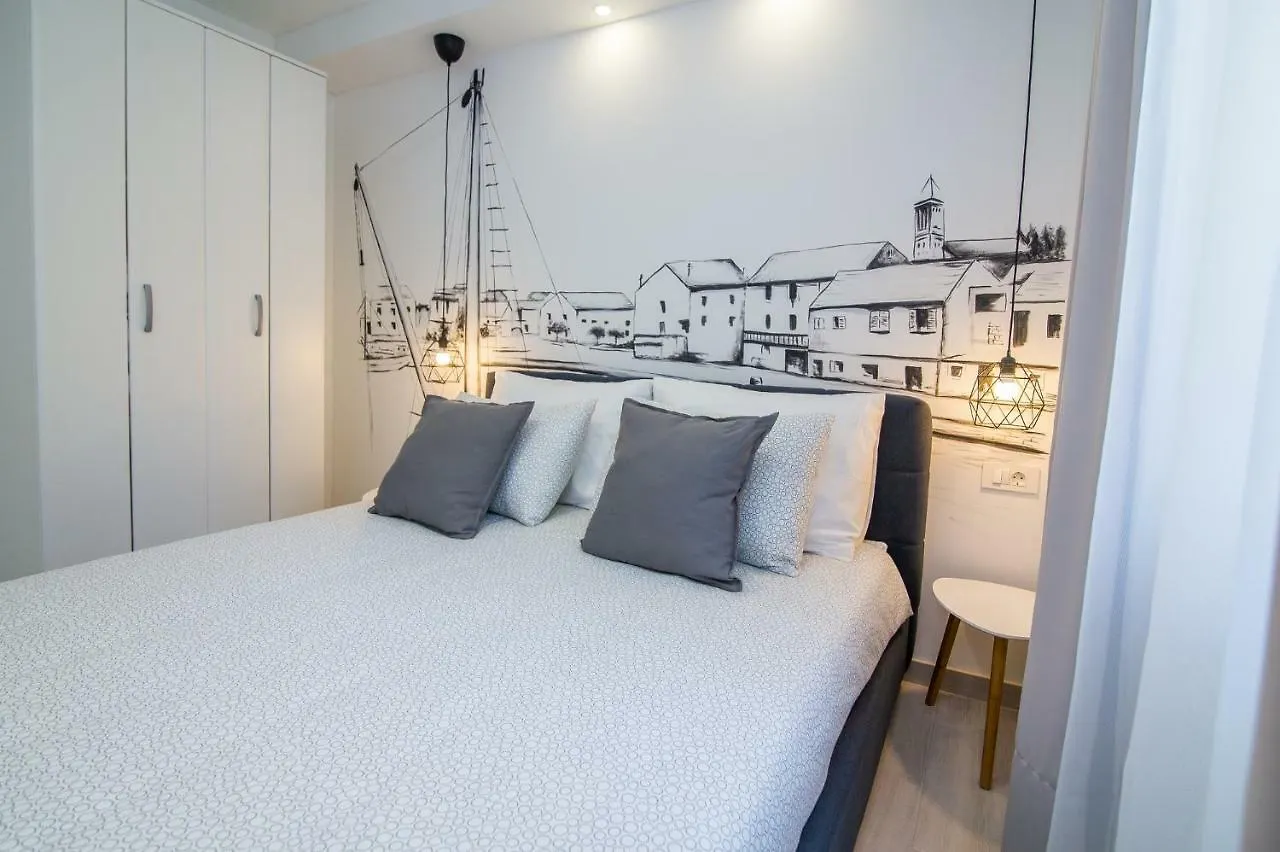 Fk Apartments Pakostane 0*,  Croatia