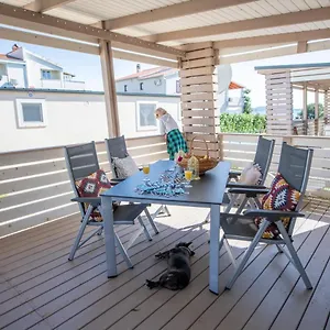 Apartment Mali Nordsee Camp, Pakoštane
